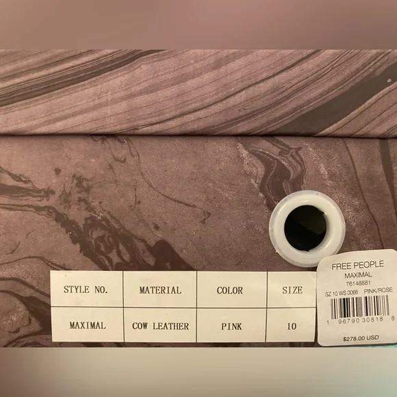 Jeffrey Campbell Maximal Boots - Picture 6 of 9